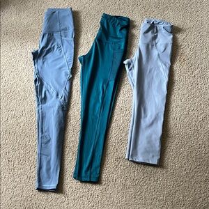 Set of Three Athletic Leggings in Blue and Teal